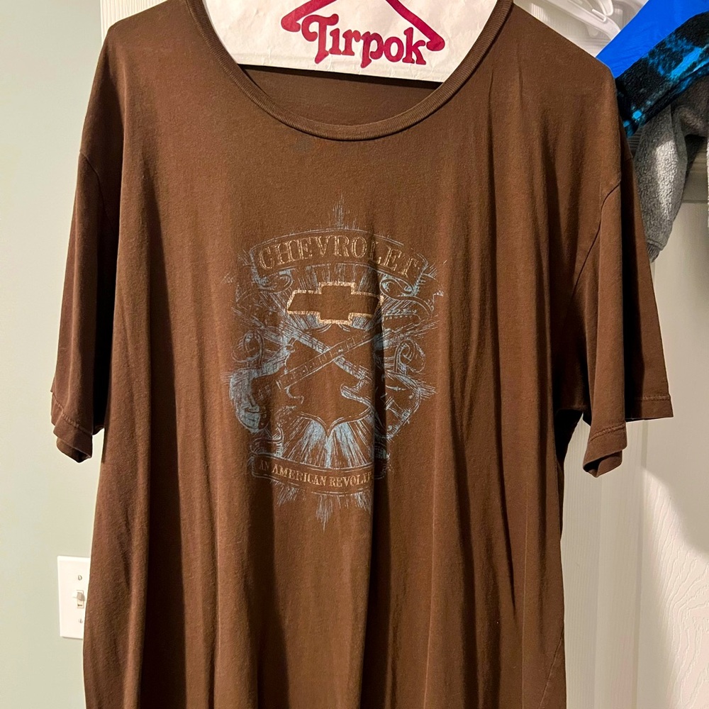 Chevrolet Mens Brown T-shirt